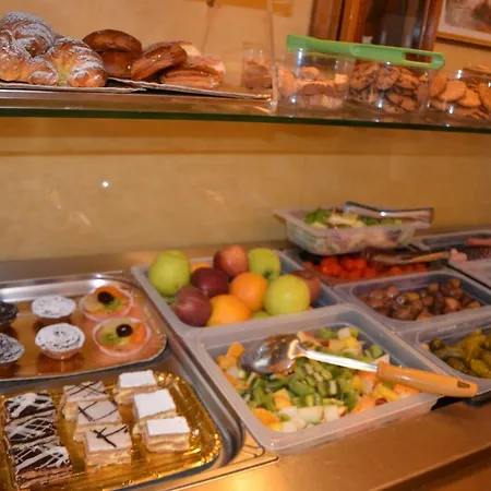 Hotel Mia Cara & 3*