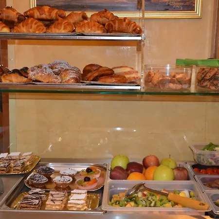 Hotel Mia Cara &