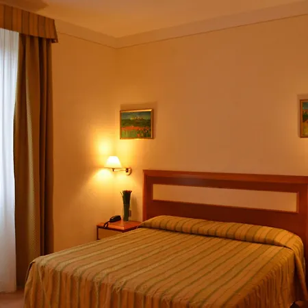 Hotel Mia Cara &